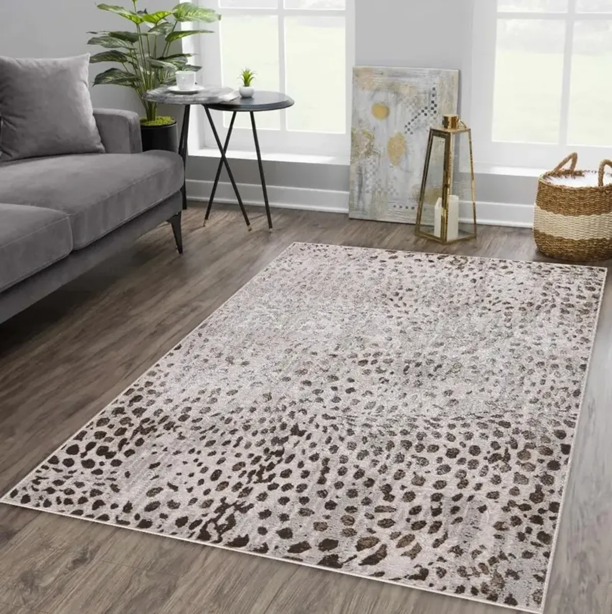 Maren 2' x 3' Area Rug - Beige/Gold