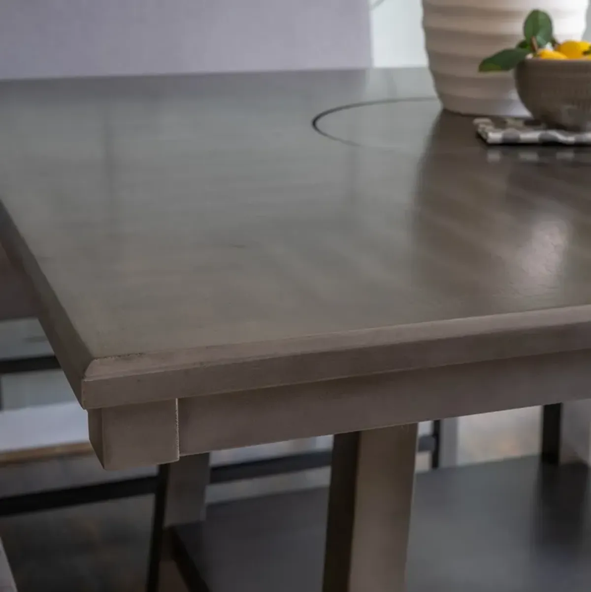 Renalyn Counter-Height Dining Table and 4 Stools - Gray/Black