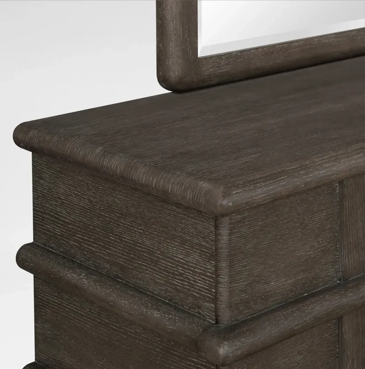 Tahoe 6-Piece Queen Bedroom Set with Dresser, Mirror and Nightstand - Brown