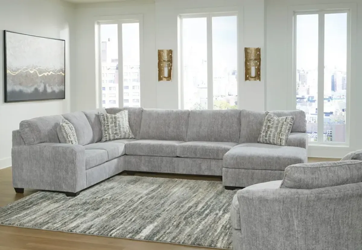 Broyhill Pembrey Sectional and Chair