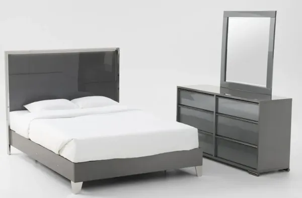 Selena 5-Piece Queen Bedroom Set with Dresser and Mirror - Gray