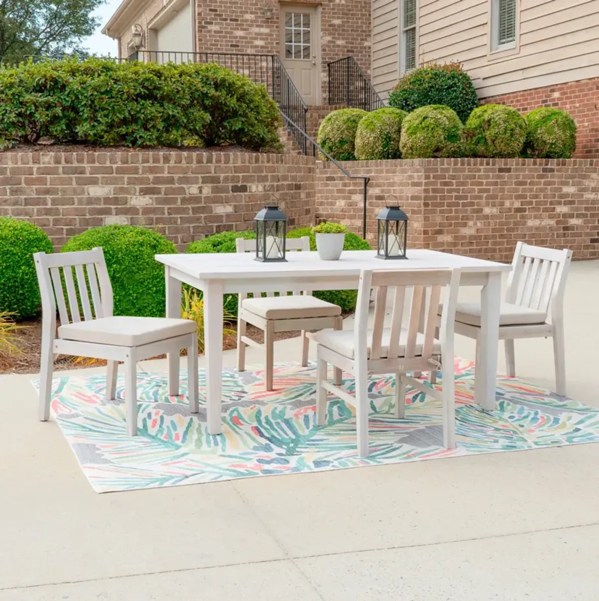 Annotto Bay Outdoor Dining Table and 4 chairs