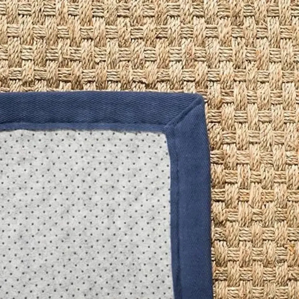 SAFAVIEH Area Rug 3x5 - Natural Fiber Collection - Natural & Blue, Border Basketweave Seagrass Design (NF114E)