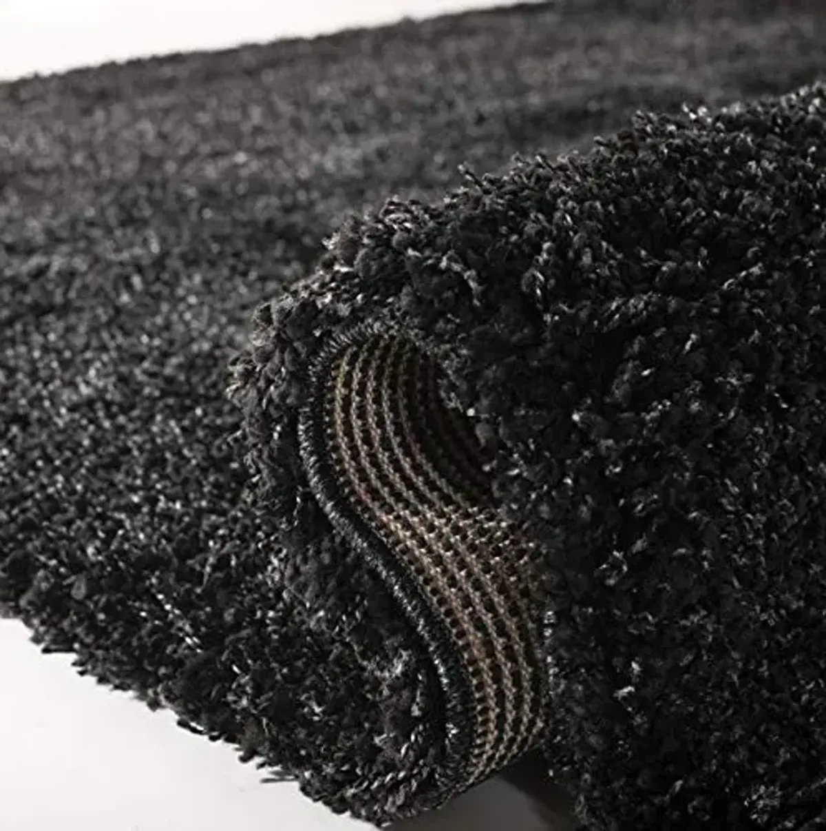 SAFAVIEH California Shag Collection Accent Rug - 4' x 6', Black, Non-Shedding & Easy Care, 2-inch Thick Ideal for High Traffic Areas in Entryway, Living Room, Bedroom (SG151-9090)