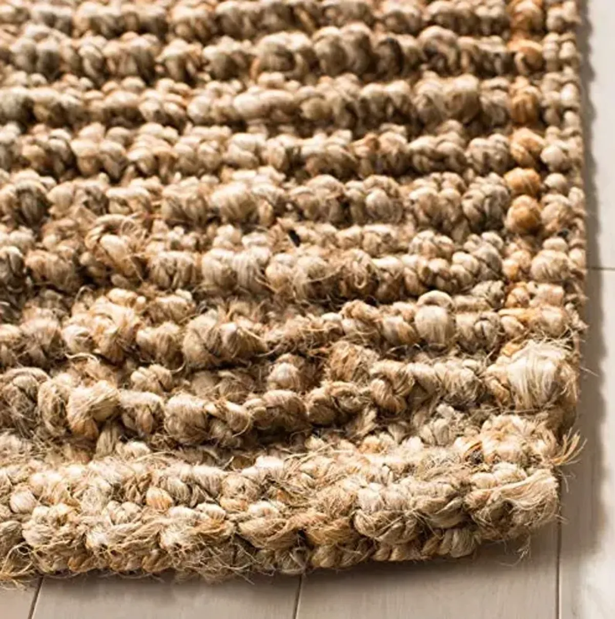 SAFAVIEH Natural Fiber Collection Runner Rug - 2'6" x 6', Natural Brown, Handmade Jute, Farmhouse Style, Chunky Textured Thick Pile (NF447A)
