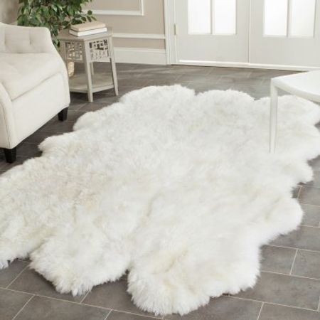 SAFAVIEH Sheep Skin Collection 2' x 3' Natural / White SHS211A Handmade Rustic Glam Genuine Pelt 3.4-inch Extra Thick Accent Rug
