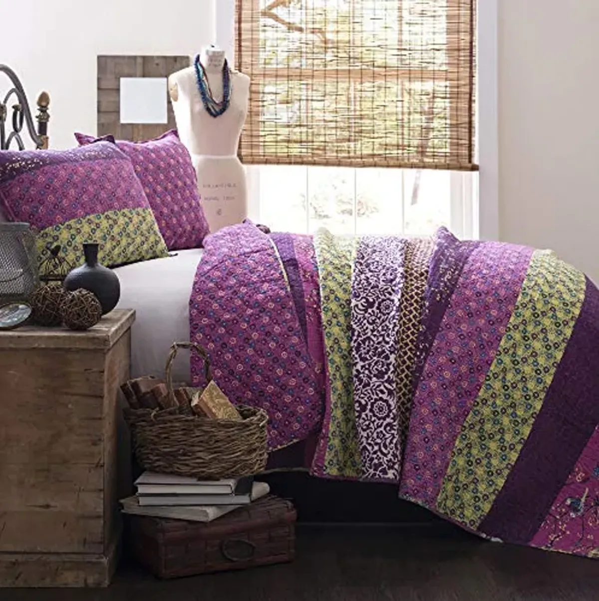 Lush Decor Royal Empire Reversible Cotton Quilt Set - 3 Piece Striped Bedding Set - Bold & Colorful Bohemian Patterns - Soft Cotton Feel - Full/ Queen, Plum