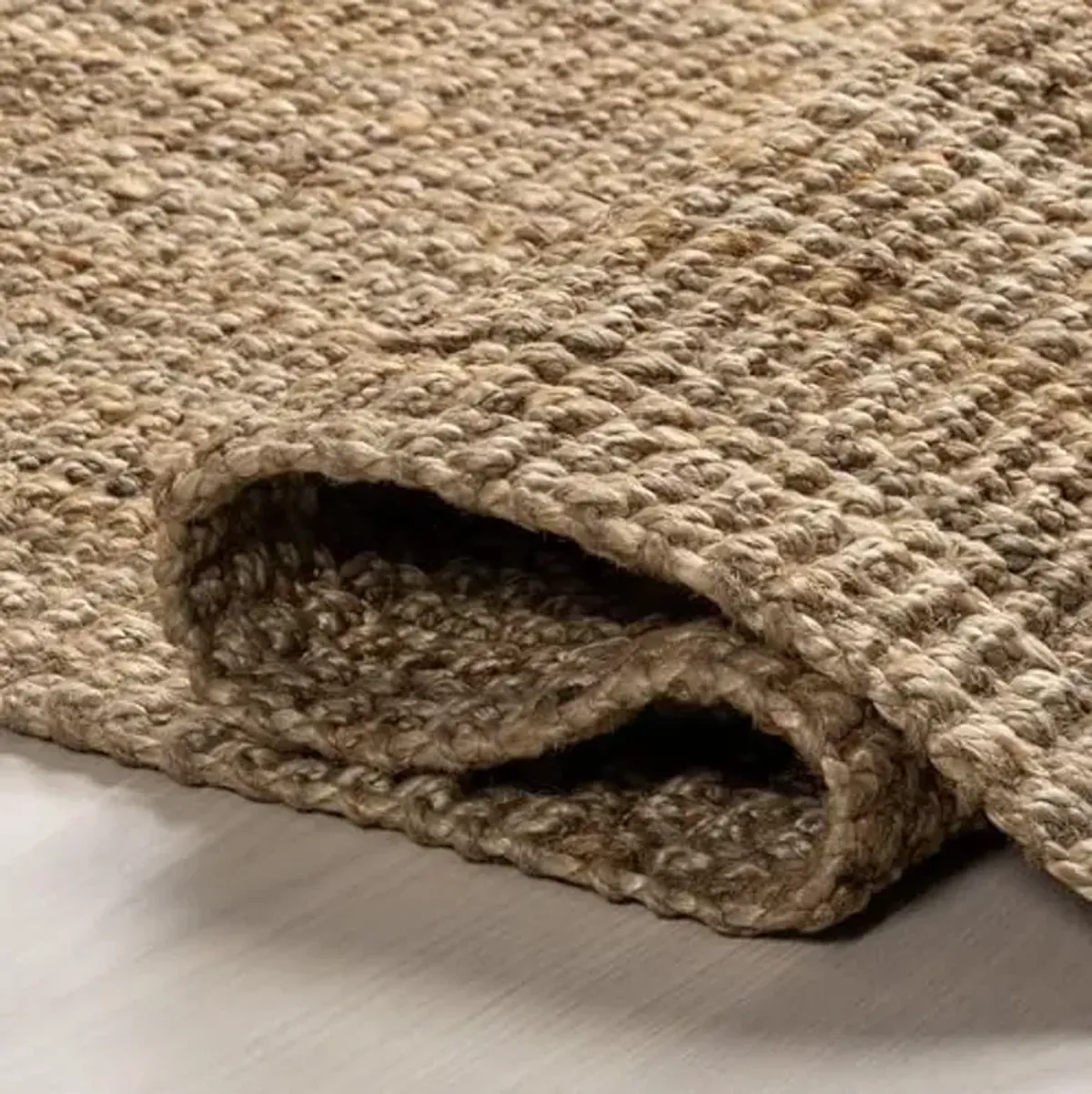 Nuloom Daniela Natural, 3' x 5', Handmade, Jute, Tassel, Soft and Textured, High Traffic, Stain Resistant, Easy Clean, Durable Area Rug for Bedroom, Living Room, Dining Space, Foyer, Entryway