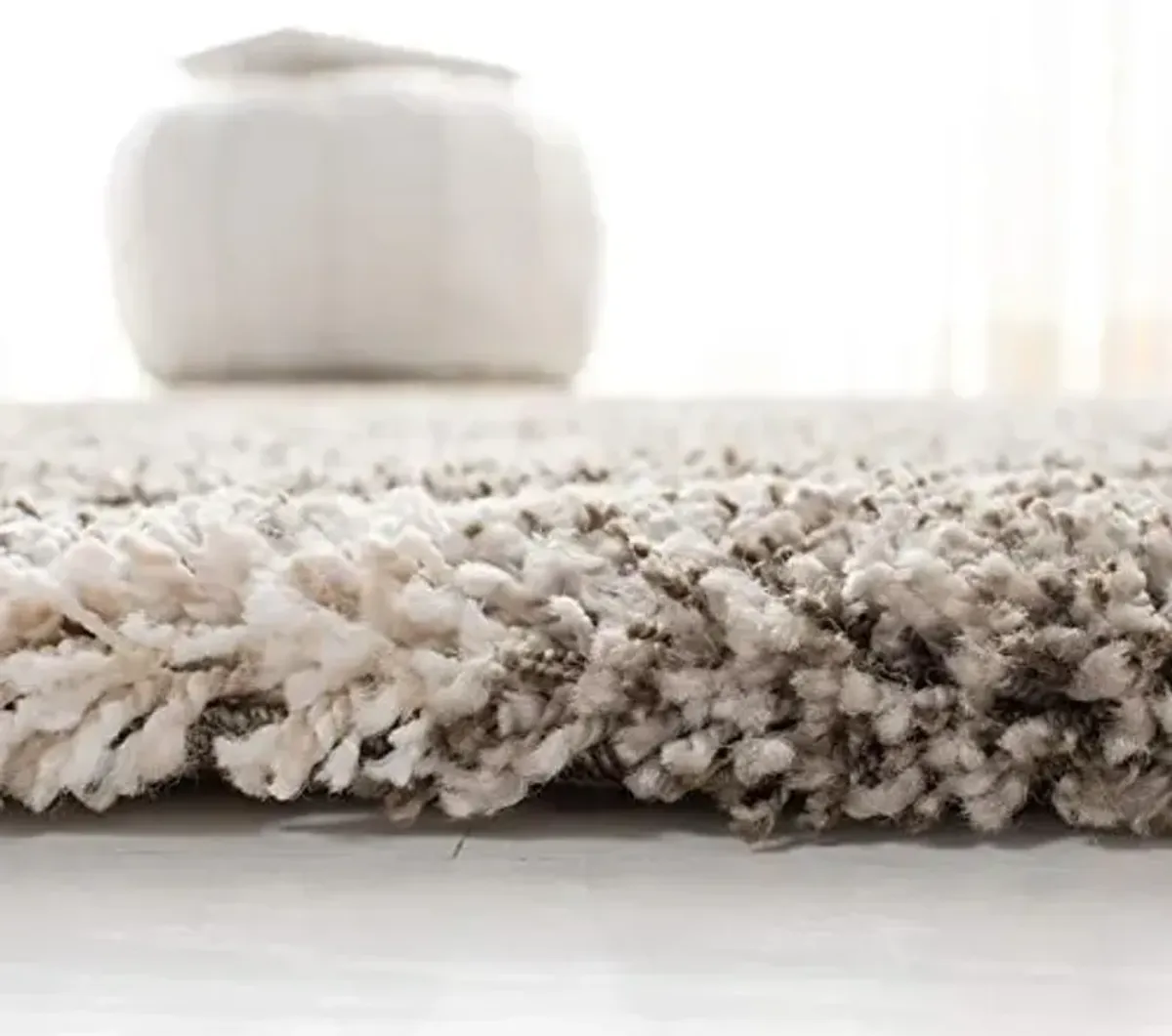 SAFAVIEH Hudson Shag Collection Accent Rug - 4' x 6', Grey & Ivory, Trellis Design, Non-Shedding & Easy Care, 2-inch Thick Ideal for High Traffic Areas in Entryway, Living Room, Bedroom (SGH282B)
