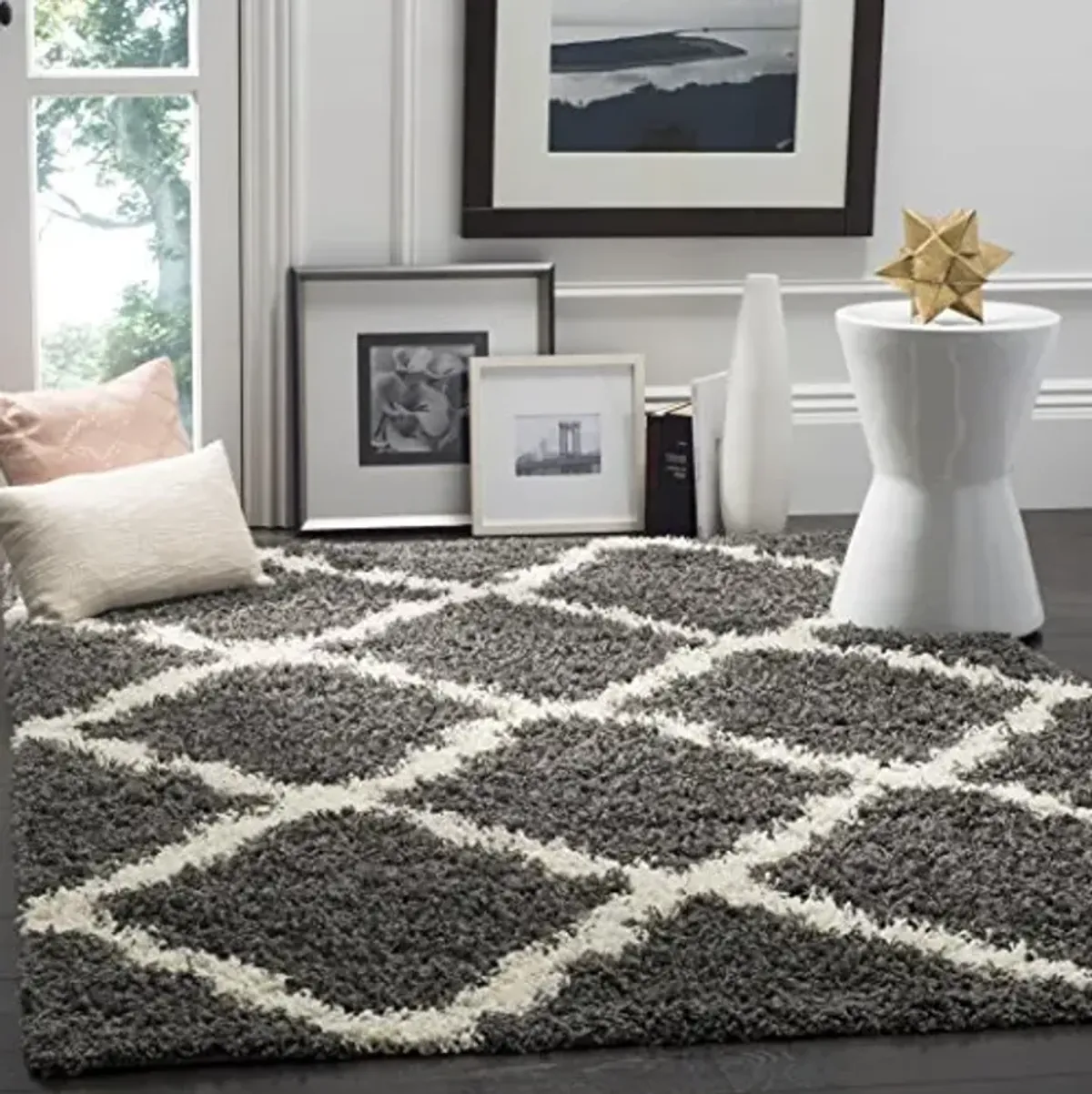 SAFAVIEH Dallas Shag Collection Accent Rug - 3' x 5', Dark Grey & Ivory, Trellis Design, Non-Shedding & Easy Care, 1.5-inch Thick Ideal for High Traffic Areas in Foyer, Living Room, Bedroom (SGD257A)
