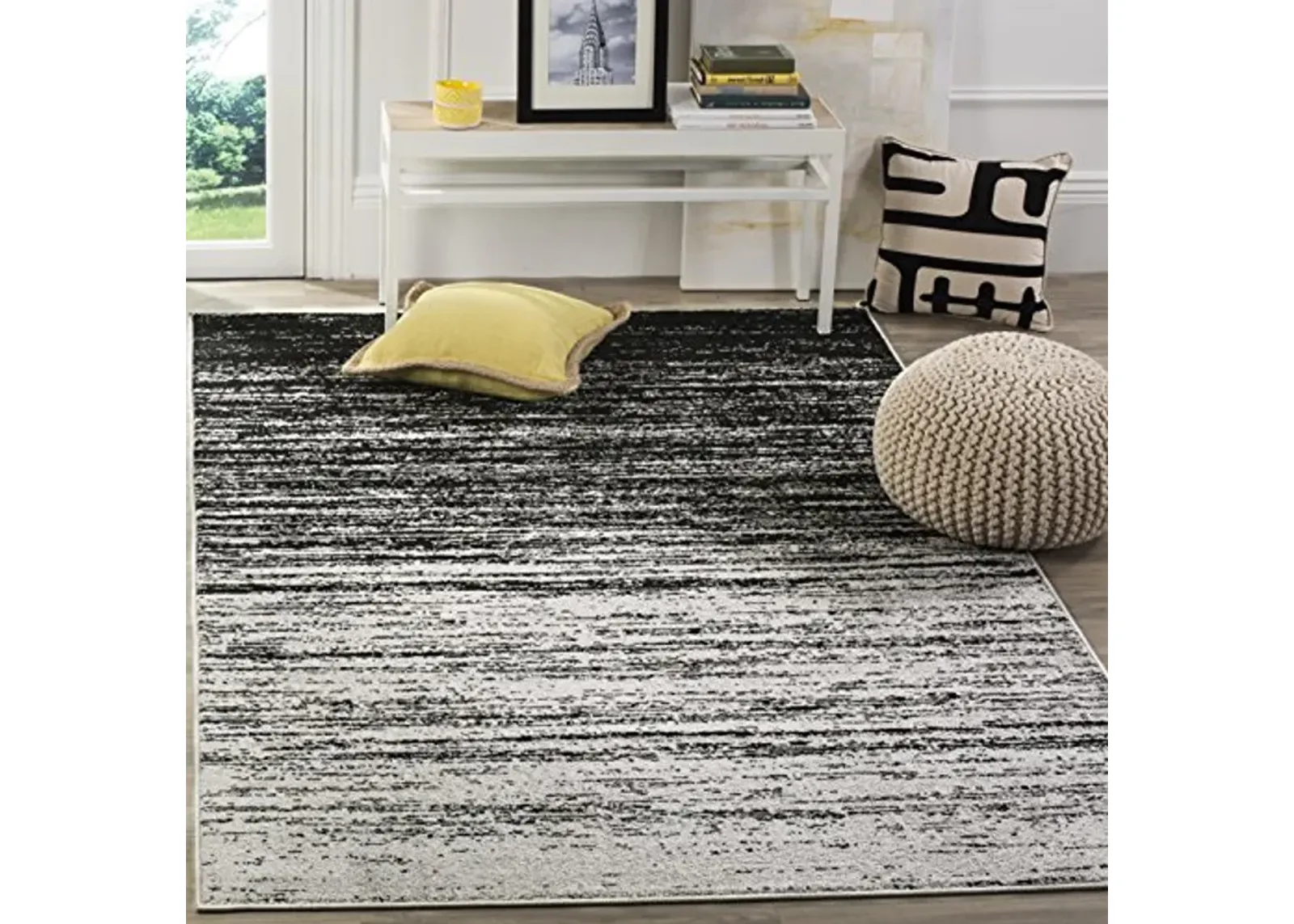 SAFAVIEH Adirondack Collection Accent Rug - 4' x 6', Silver & Black, Modern Ombre Design, Non-Shedding & Easy Care, Ideal for High Traffic Areas in Entryway, Living Room, Bedroom (ADR113A)