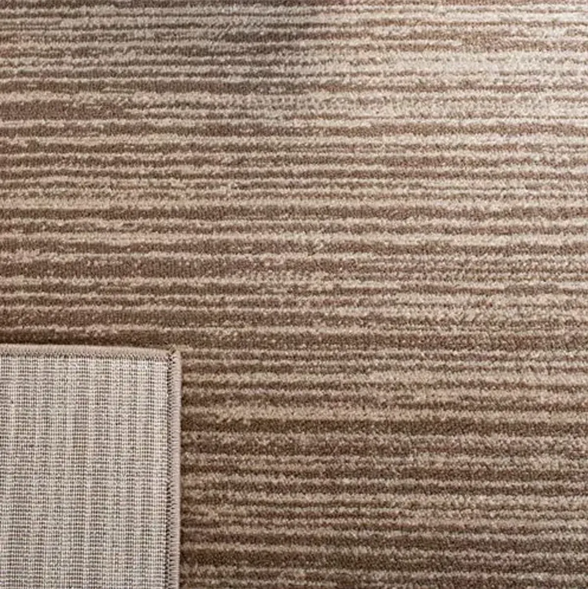 SAFAVIEH Vision Collection Runner Rug - 2'2" x 8', Light Brown, Modern Ombre Design, Non-Shedding & Easy to Clean, Ideal for Entryway, Foyer, Bedroom, Hallway (VSN606C)