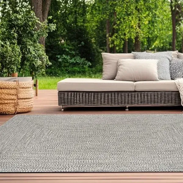 nuLOOM 5' x 8' Solid Hand Braided Indoor/Outdoor Area Rug, Pet-Friendly, High Traffic, Weather Resistant, for Patio, Balcony, Bedroom, Living Room, Dining Room, Wynn Salt And Pepper