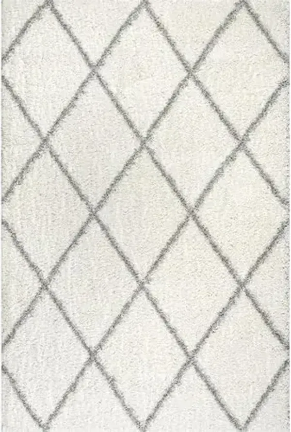 nuLOOM Tess Moroccan Shag Area Rug - 4x6 Shag Area Rug Modern/Contemporary White/Grey Rugs for Living Room Bedroom Dining Room Nursery