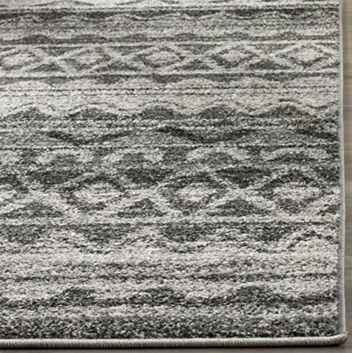 SAFAVIEH Adirondack Collection Runner Rug - 2'6" x 12', Ivory & Charcoal, Moroccan Boho Distressed Design, Non-Shedding & Easy Care, Ideal for High Traffic Areas in Living Room, Bedroom (ADR119N)