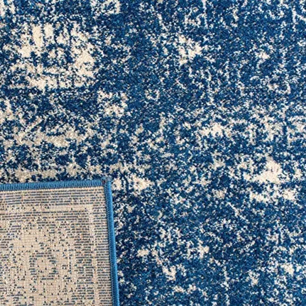 SAFAVIEH Evoke Collection Runner Rug - 2'2" x 7', Navy & Ivory, Shabby Chic Distressed Design, Non-Shedding & Easy Care, Ideal for High Traffic Areas in Living Room, Bedroom (EVK270A)