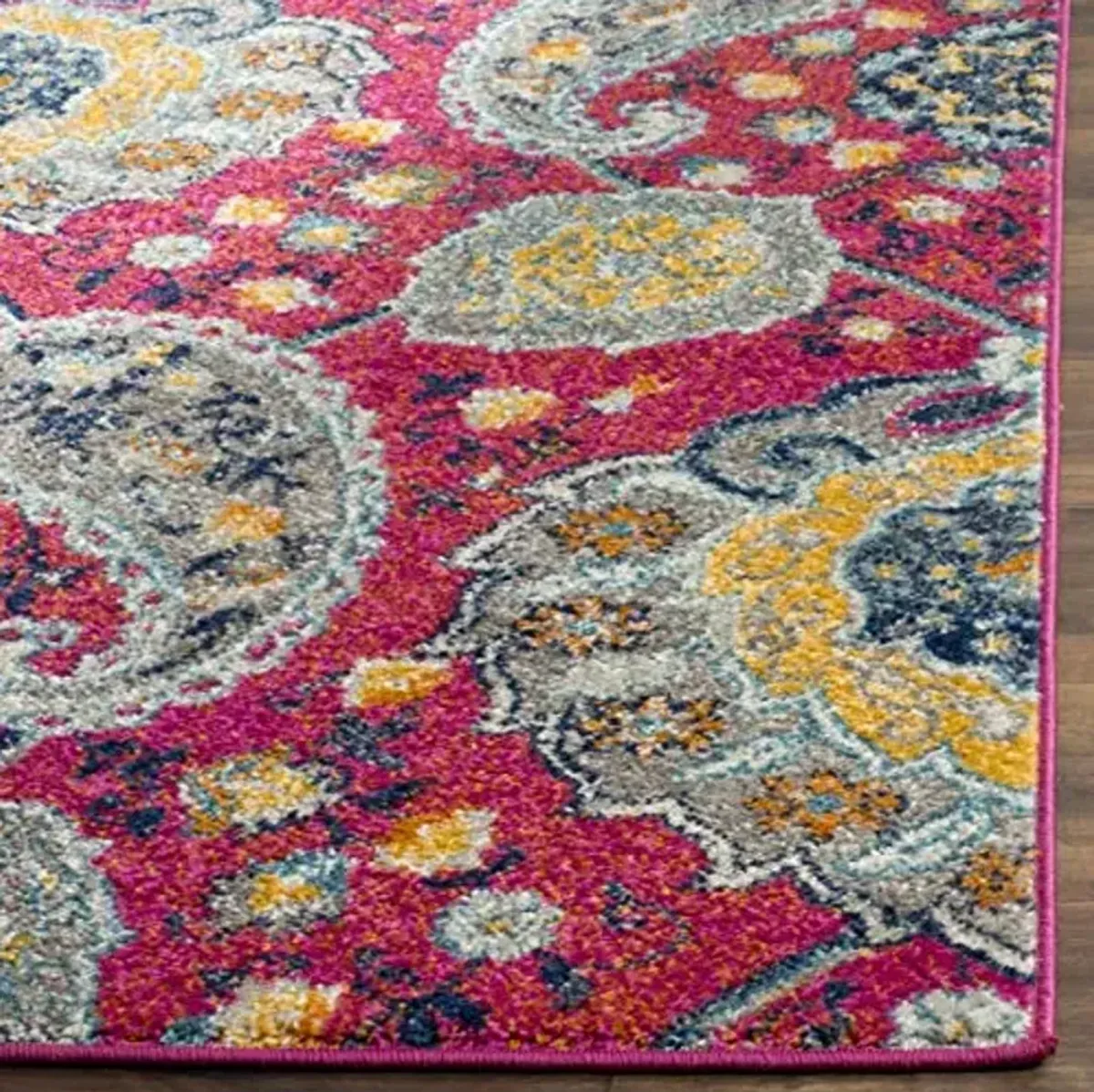SAFAVIEH Madison Collection Runner Rug - 2'3" x 8', Fuchsia & Gold, Boho Chic Glam Paisley Design, Non-Shedding & Easy Care, Ideal for High Traffic Areas in Living Room, Bedroom (MAD600A)
