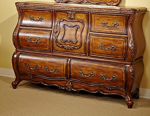 Michael Amini Lavelle Cottage Dresser, Melange