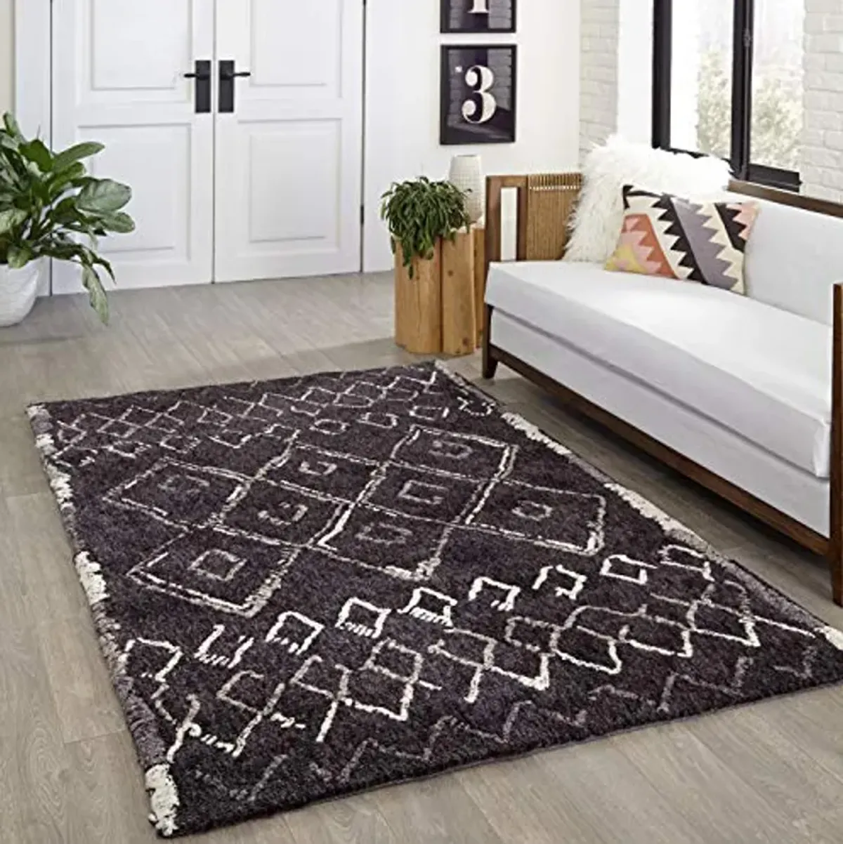 Momeni Rugs Margaux Table Tufted Contemporary Geometric Area Rug, 3'6" x 5'6", Black