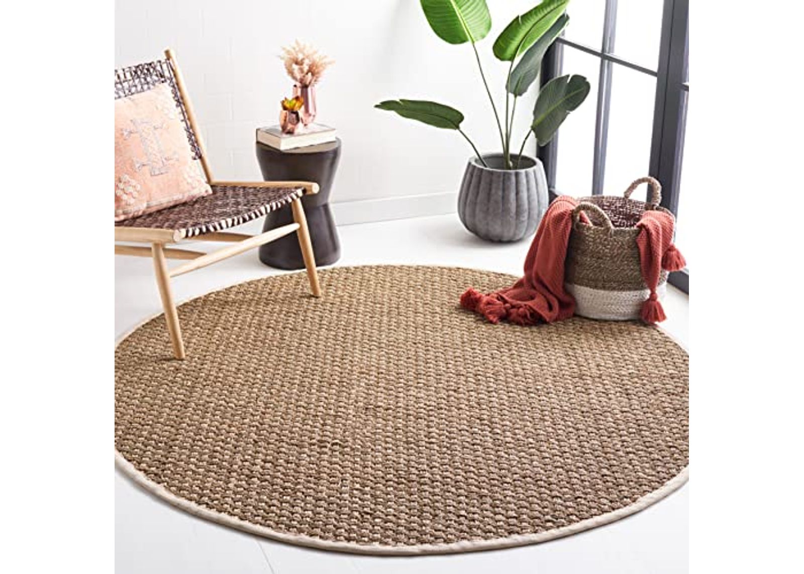 SAFAVIEH Natural Fiber Collection 5' Round Ivory NF114J Border Basketweave Seagrass Area Rug