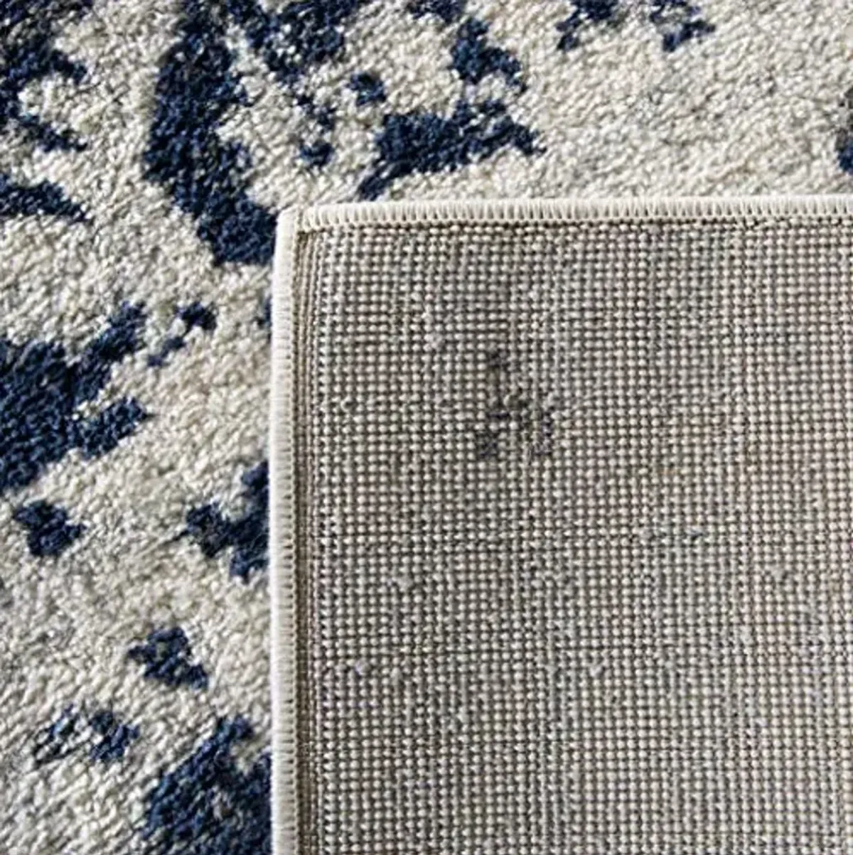 SAFAVIEH Madison Collection Runner Rug - 2'3" x 6', Cream & Navy, Snowflake Medallion Distressed Design, Non-Shedding & Easy Care, Ideal for High Traffic Areas in Living Room, Bedroom (MAD603D)