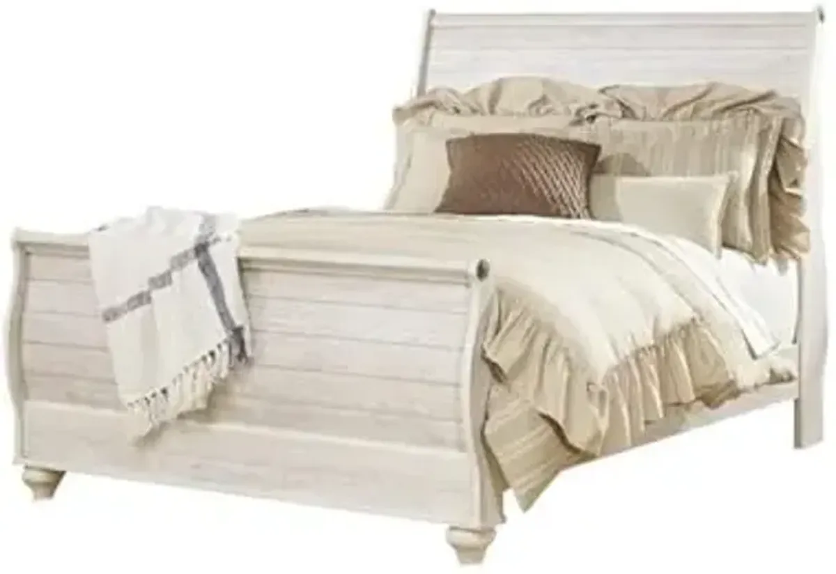 Ashley Furniture Willowton Queen Sleigh Bed in Whitewash