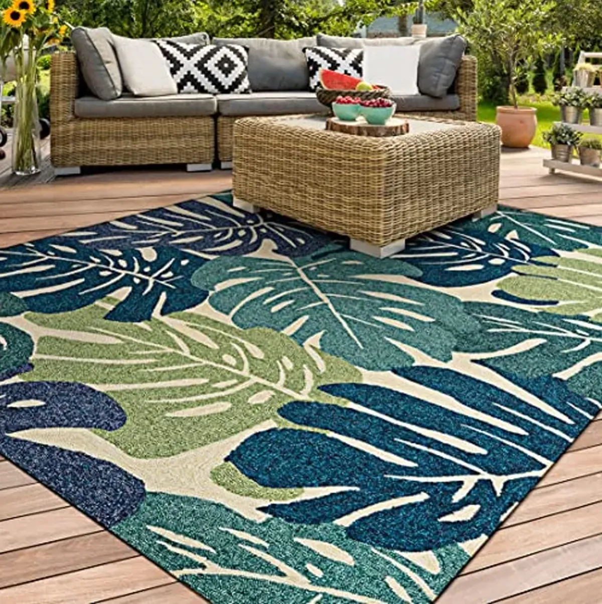 Couristan Covington Monstera Indoor/Outdoor Area Rug, 2' x 4', Cream-Multicolor Blue