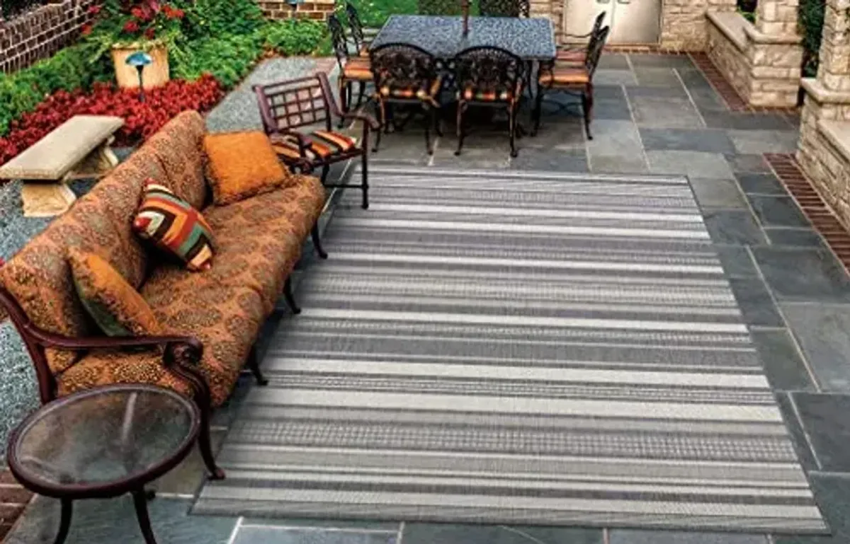 Couristan Recife Indoor Outdoor Rug - Gazebo Stripe 7'6" Round in Champagne and Grey, Low Pile, Hose Washable, Pet- Kid Friendly Home Decor for Living Room, Patio Furniture Set, Kitchen