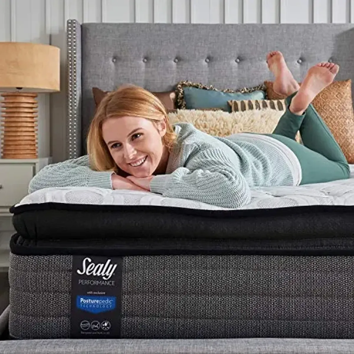Sealy Response Performance 14-Inch Cushion Firm Pillow Top Mattress, Full