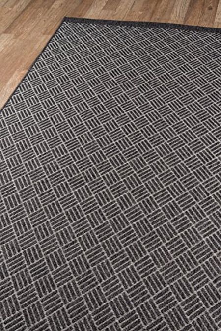 Momeni Rugs Como Contemporary Geometric Indoor Outdoor Area Rug, 2'7" x 7'6", Charcoal