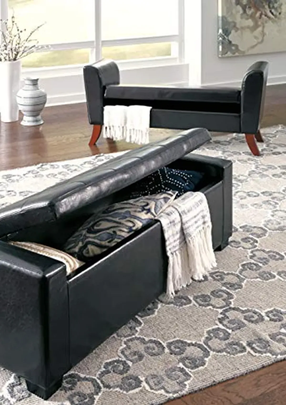 Signature Design by Ashley Upholstered Bench, Brown