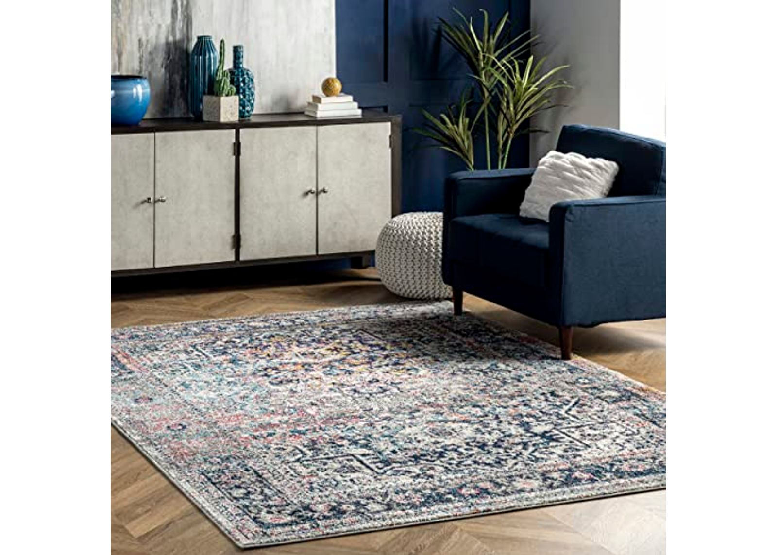 nuLOOM Lilah Vintage Medallion Area Rug, 7x9, Blue