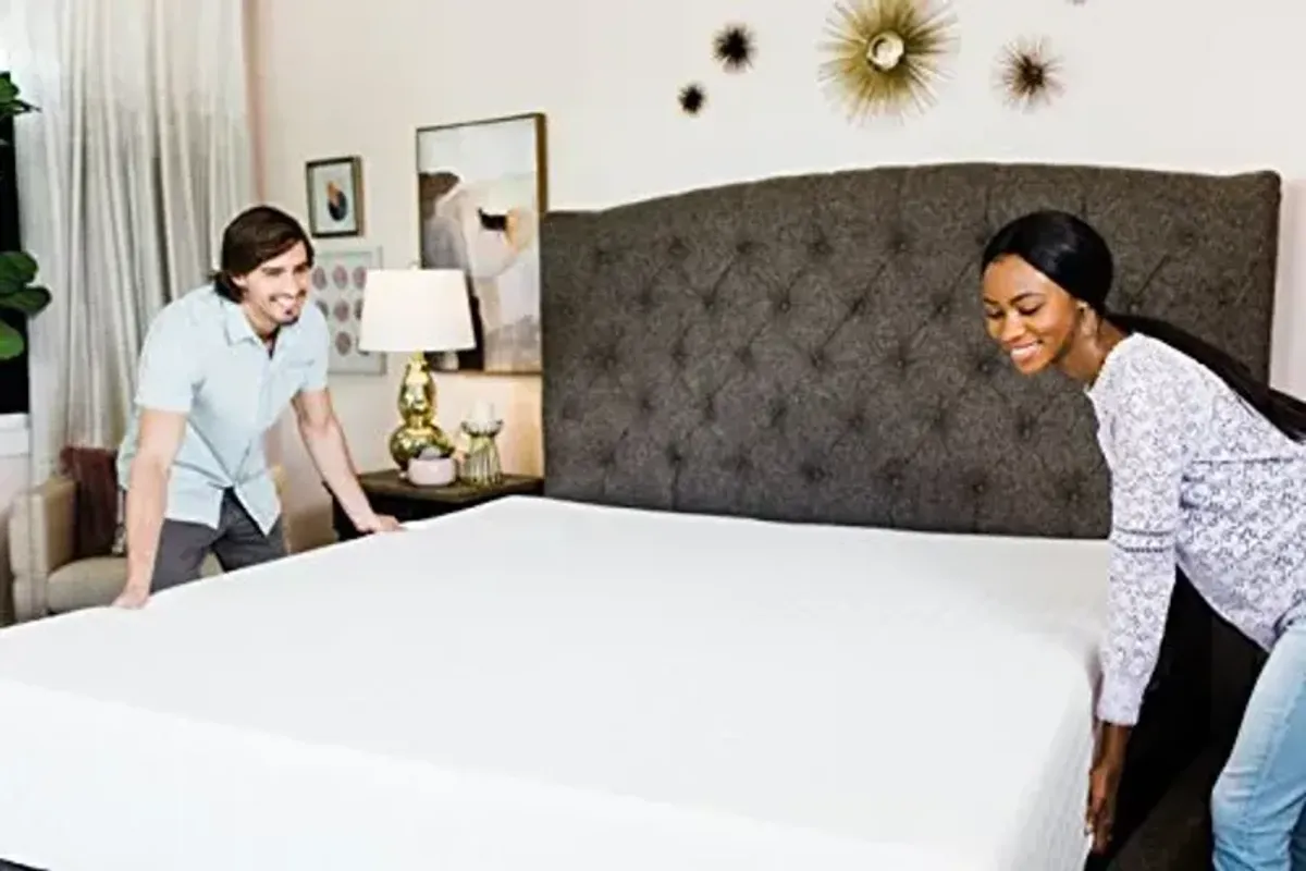 Signature Design by Ashley Queen Size Chime 8 Inch Medium Firm Gel Memory Foam Mattress with Green Tea & Charcoal Extract, Fiberglass Free, Mattress In A Box