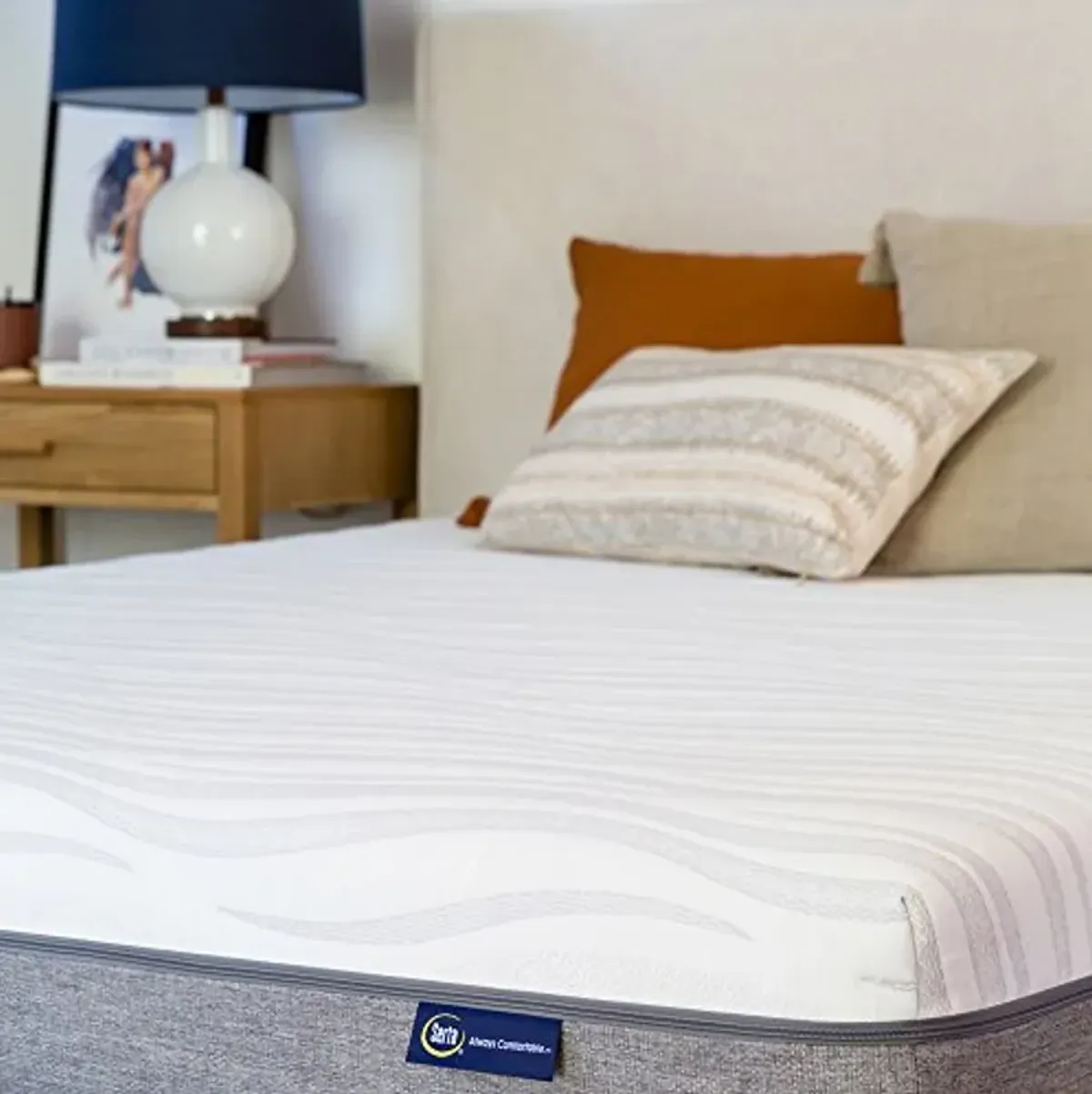 Serta 9" Memory Foam Mattress, Full, Off-white