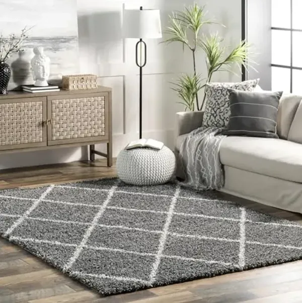 nuLOOM Tess Moroccan Shag Area Rug - 5x8 Shag Area Rug Modern/Contemporary Dark Grey/Ivory Rugs for Living Room Bedroom Dining Room Nursery