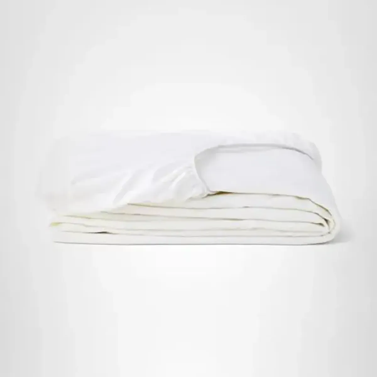 Tuft & Needle Queen Mattress Protector - Waterproof, Liquid-Proof, Sleeps Quiet, Fitted Sheet Style, Soft and Comfortable, White