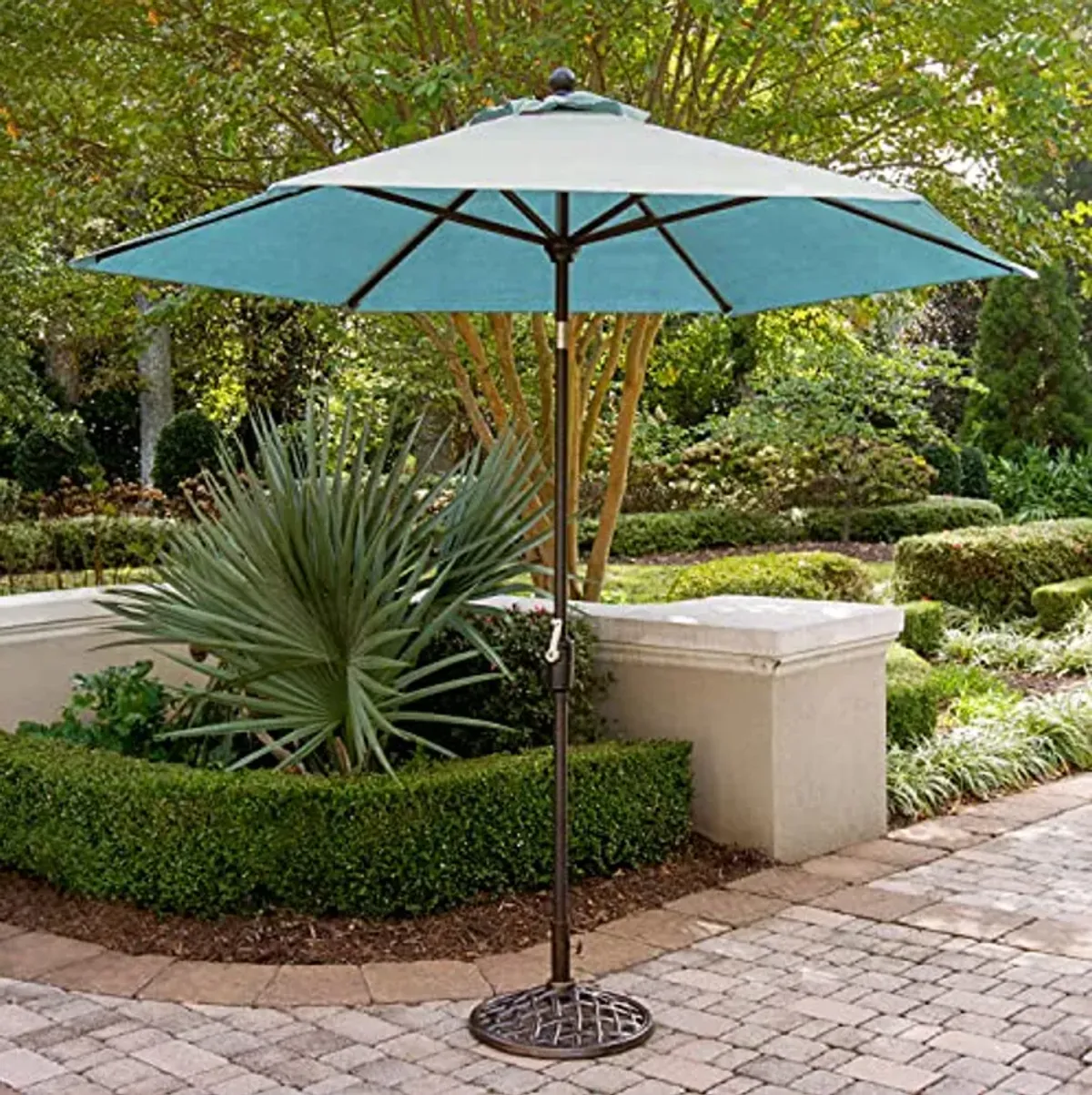 Hanover Traditions 11 Ft. Patio Umbrella with Rust-Resistant Aluminum PVC, Easy-Crank Lever, and Weather-Resistant Fabric, Outdoor Umbrella, Blue