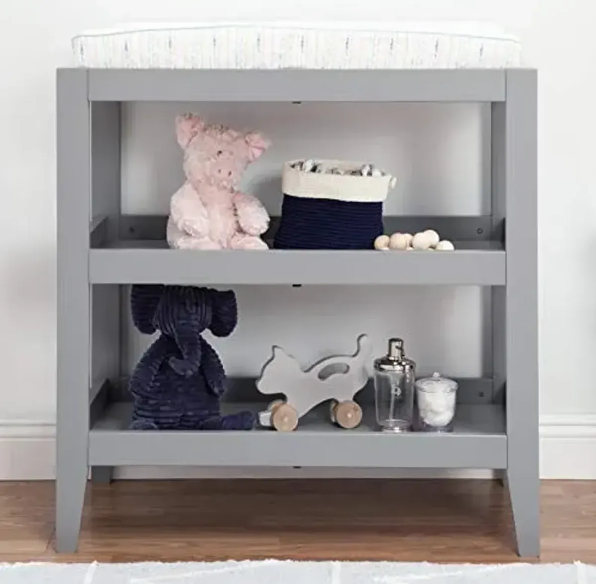 Carter's by DaVinci Colby Changing Table in Grey