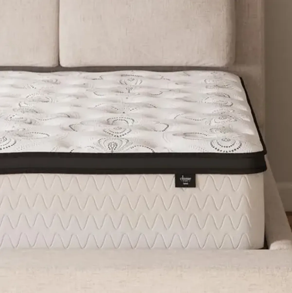 Signature Design by Ashley Chime Hybrid Queen 12" Mattress with Gel Memory Foam, Medium Firm, Pressure Relief, Fiberglass Free Mattress in a Box