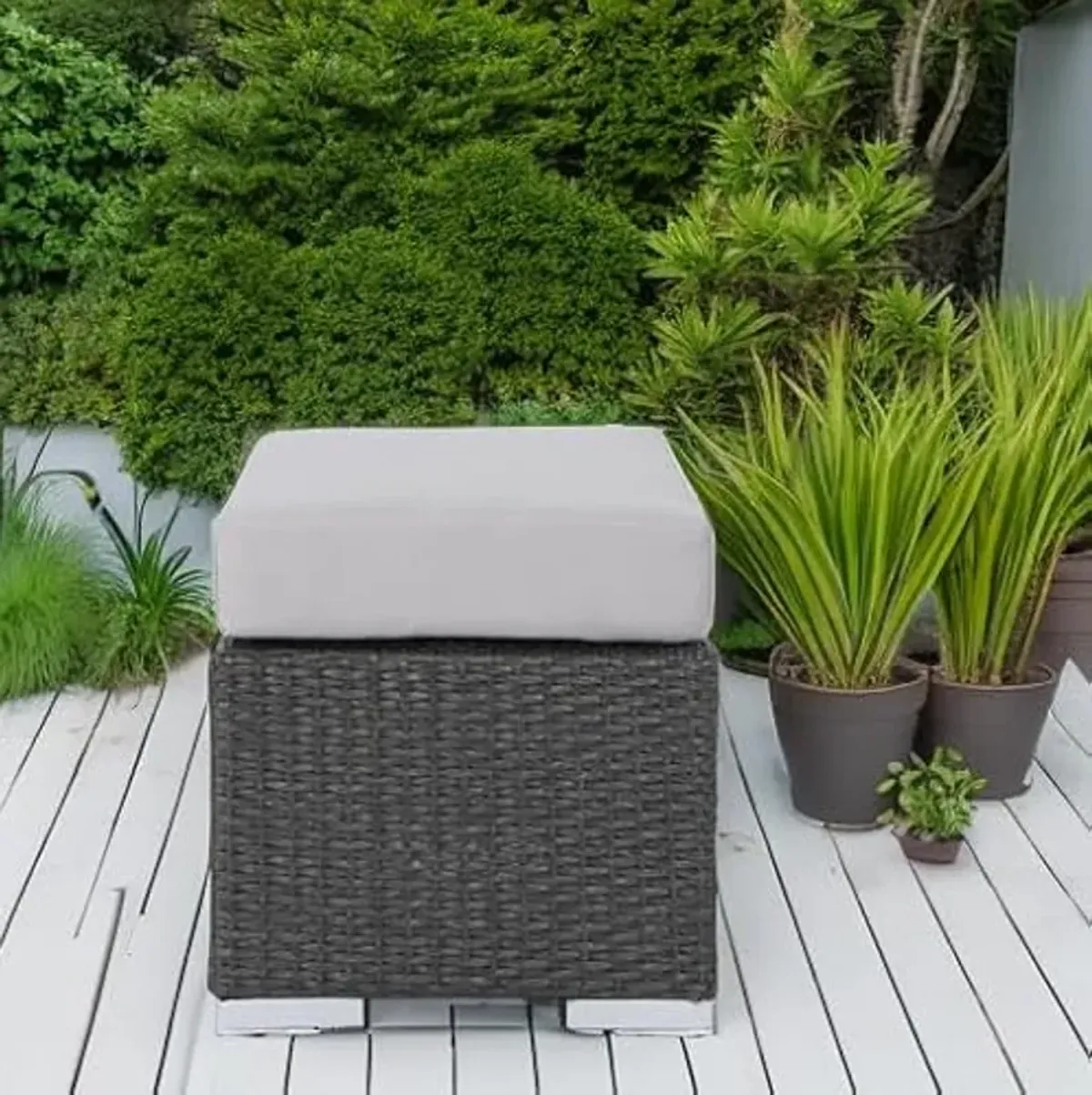 Christopher Knight Home Santa Rosa Outdoor 16" Wicker Ottoman Seat with Water Resistant Cushion, Grey / Silver