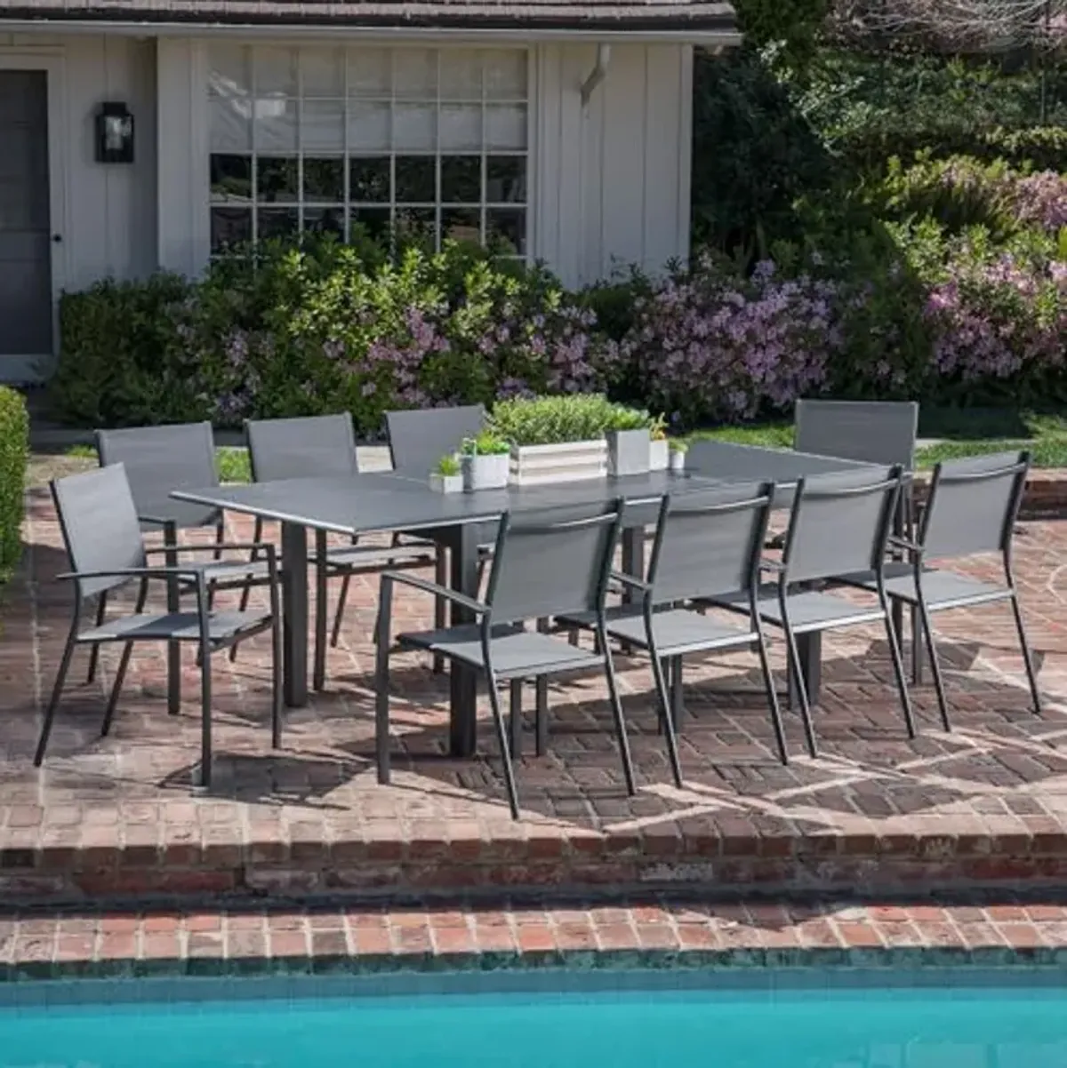 Hanover Cameron 11-Piece Outdoor Dining Set for 10 with All-Weather Aluminum Expandable Rectangular Table and Stackable Sling Chairs for Backyard, Patio, Deck, Porch, Pergola, Poolside