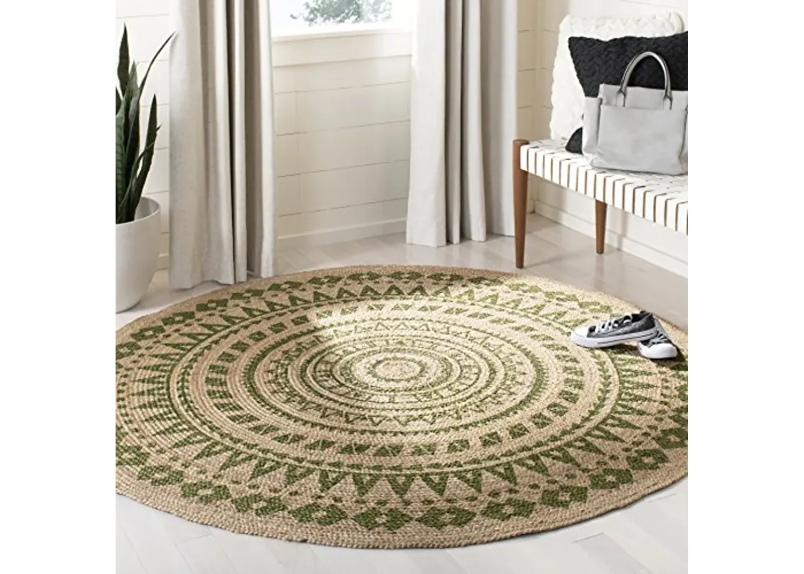 SAFAVIEH Natural Fiber Round Collection 5' Round Green NF802G Handmade Boho Mandala Braided Jute Area Rug