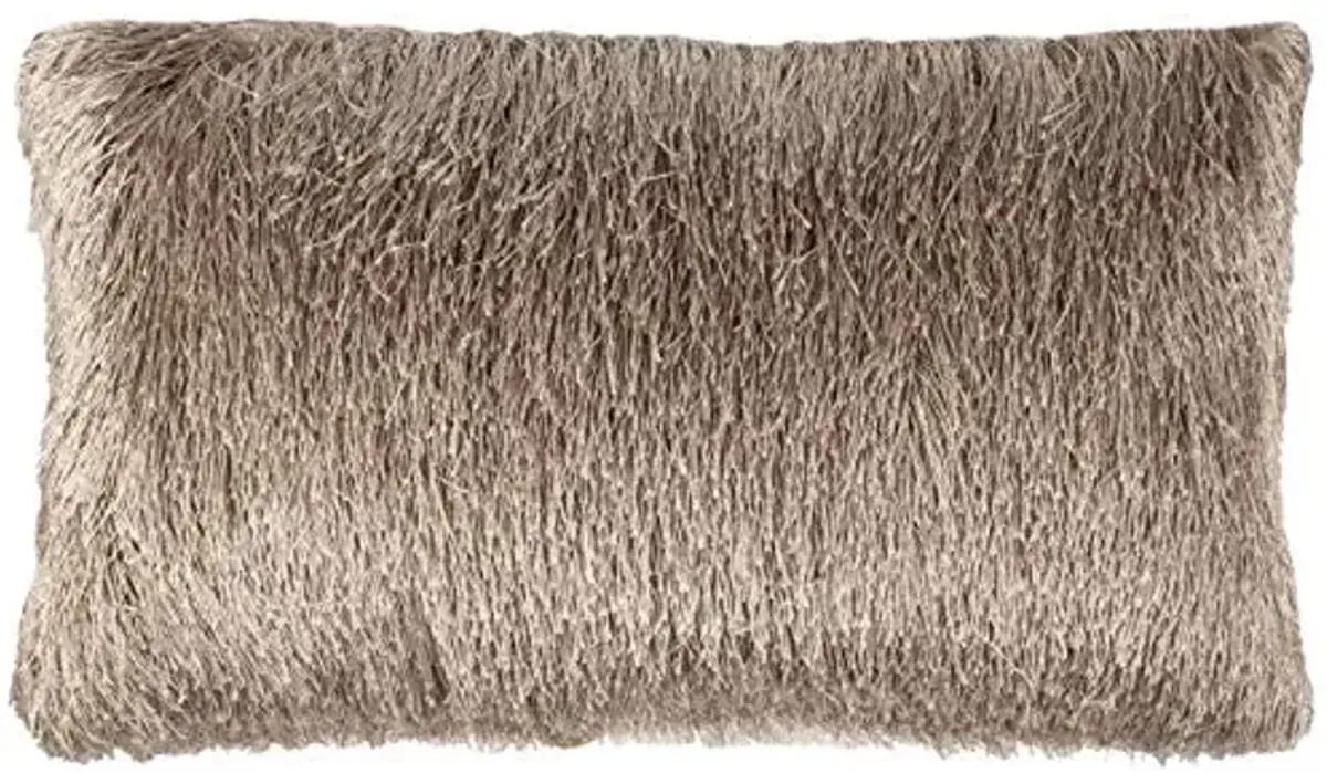 SAFAVIEH Soleil Indoor/Outdoor Shag Throw Pillow, 14"x24", Champagne