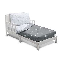 Delta Children 4 Piece Toddler Bedding Set for Boys - Reversible 2-in-1 Comforter - Includes Fitted Comforter to Keep Little Ones Snug, Bottom Sheet, Top Sheet, Pillow Case - Dusty Skies, Grey Stars