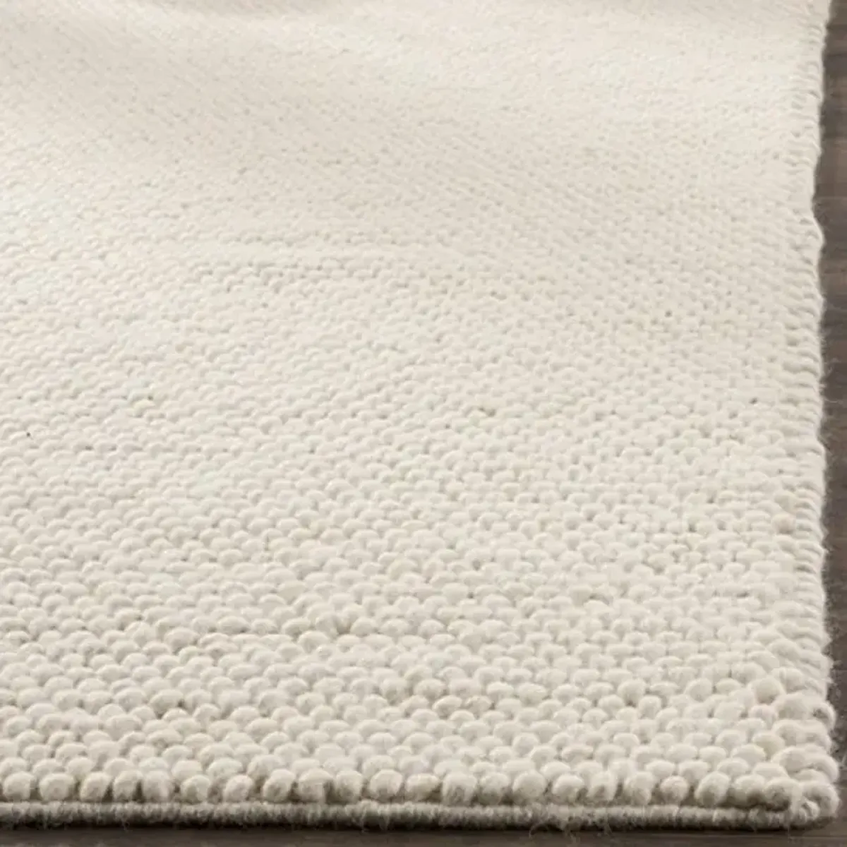 SAFAVIEH Natura Collection Runner Rug - 2' x 6', Ivory, Handmade Wool Blend, Textured Design, Ideal for Hallway, Bedroom, Foyer (NAT620A)