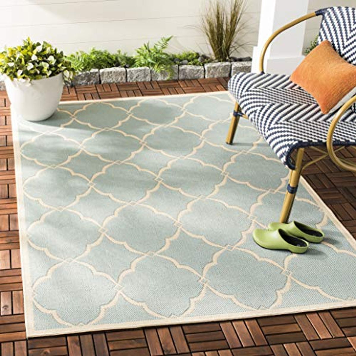 SAFAVIEH Beach House Collection 4' x 6' Aqua / Cream BHS125K Trellis Indoor/ Outdoor Non-Shedding Easy Cleaning Patio Backyard Porch Deck Mudroom Accent Rug