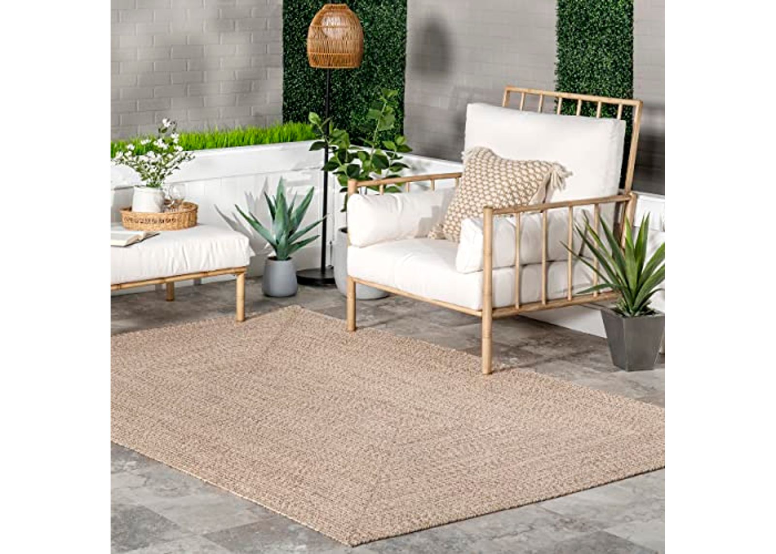 nuLOOM Wynn Braided Indoor/Outdoor Accent Rug, 2' x 3', Tan