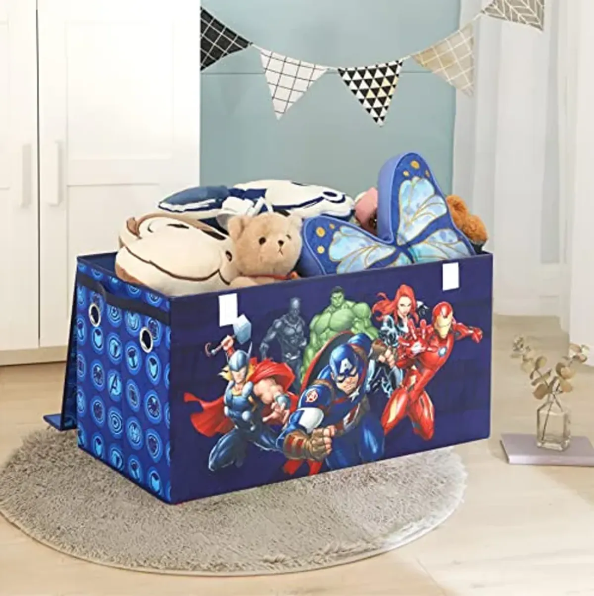 Idea Nuova Avengers Collapsible Children’s Toy Storage Trunk, Durable with Lid