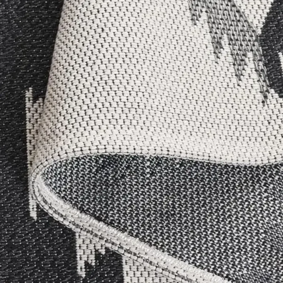 SAFAVIEH Augustine Collection Area Rug - 6'4" Square, Black & Light Grey, Rustic Boho Tribal Design, Non-Shedding & Easy Care, Ideal for High Traffic Areas in Living Room, Bedroom (AGT426Z)