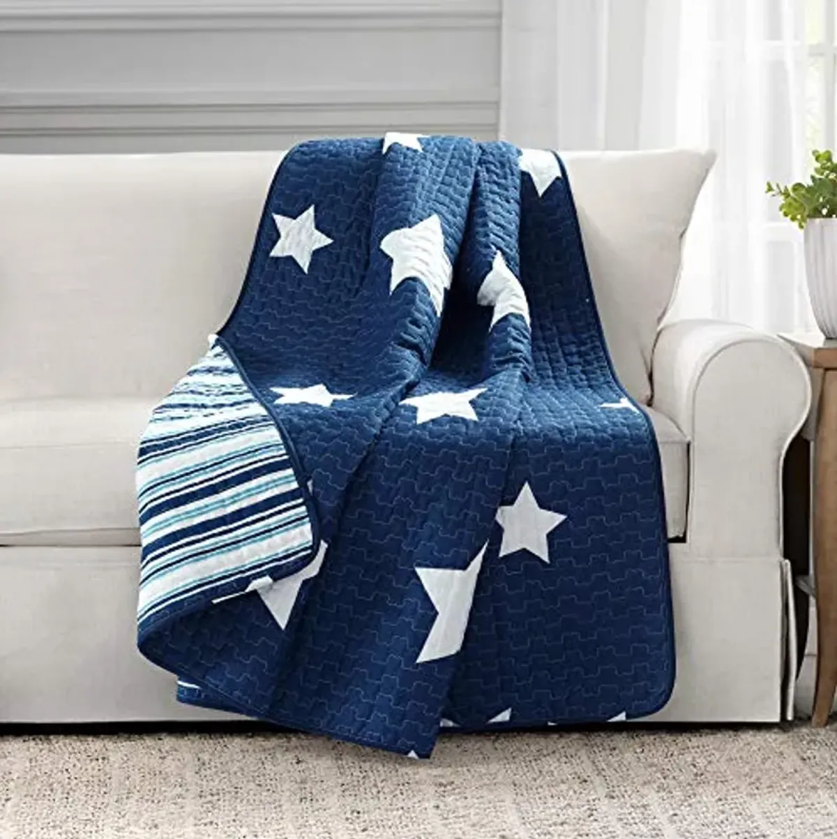 Lush Decor, 50" x 60", Navy Star Throw Blanket